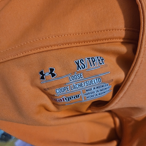 Under Armour Orange Long Sleeve Heatgear Quarter Zip Top Size XS - Picture 7 of 7